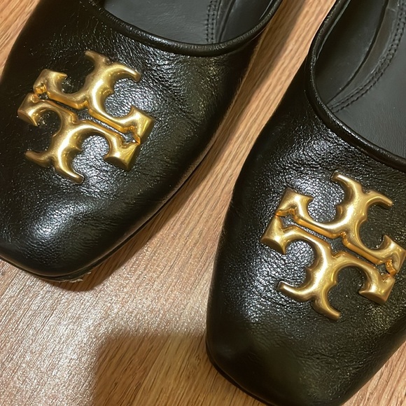 - Tory Burch Flats - Picture 12 of 13